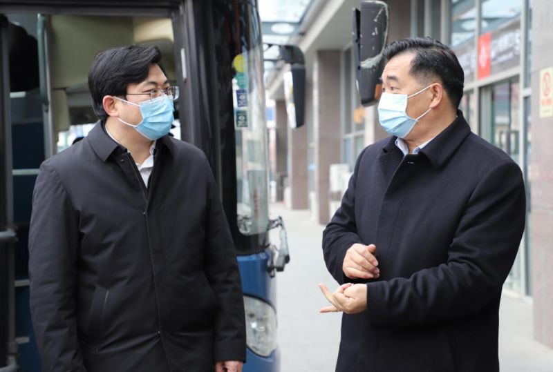 市委常委、武進(jìn)區(qū)委書記喬俊杰督查武進(jìn)汽車站春運(yùn)及疫情防控工作